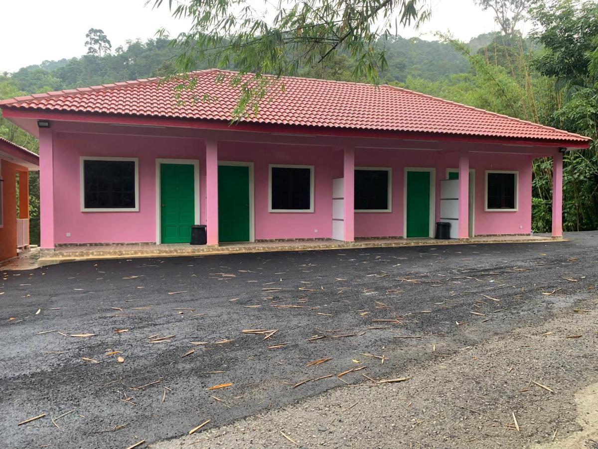Chalet Latip D'Ayer Itam Hotel Kampong Ayer Hitam  Kültér fotó
